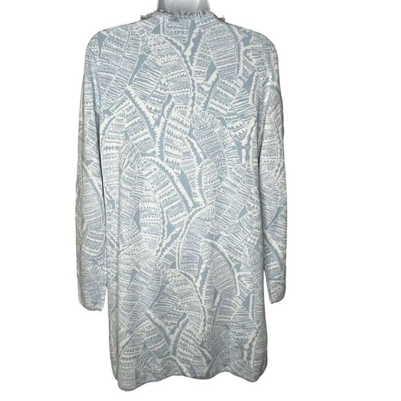 J McLaughlin Sz S Marguerite Open Cardigan Eyelash Trim Geo Print Icy Blue White - Picture 5 of 7